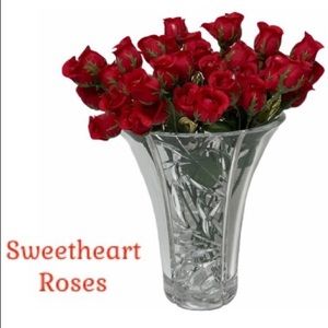 Beautiful Sweetheart Red Rose Silk Roses 11 Pc Set Bundle
